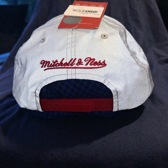 MITCHELL & NESS 3M REFLECTIVE MIAMI HEAT HAT - Picture 4 of 11